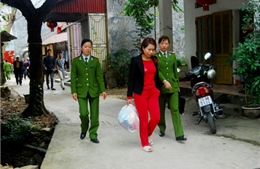 Bắt cán bộ Đảng ủy khối doanh nghiệp tỉnh Hà Giang